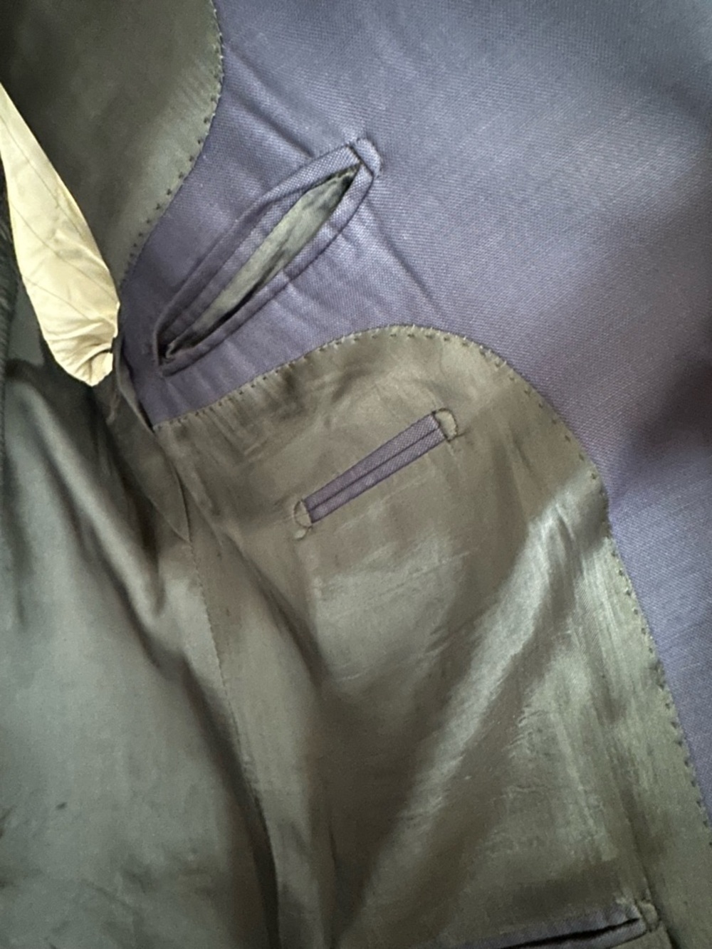 Men’s Yves Saint Laurent Beautiful Blue Two-Button Sport Coat - Picture 6 of 7